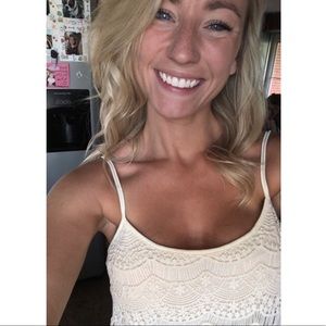 Meet your Posher, Kayla